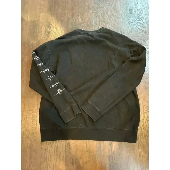 NARUTO SHIPPUDEN shonen jump  sweatshirt! #30 - Picture 2 of 3